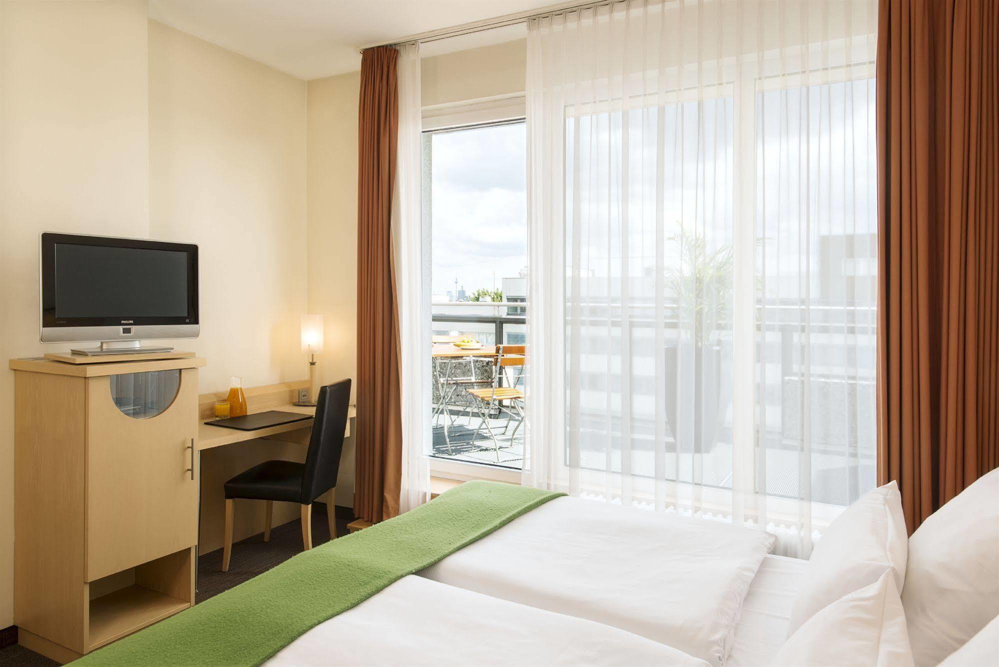 Nh West 4* Berlin