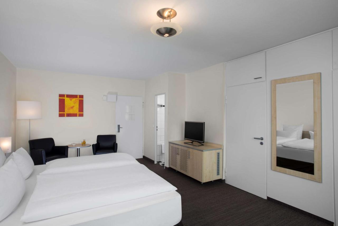 Nh West Hotel