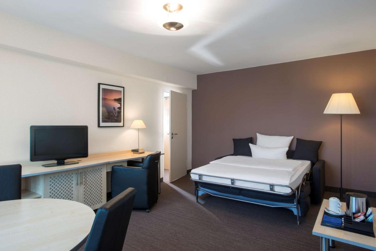 Nh West Hotel