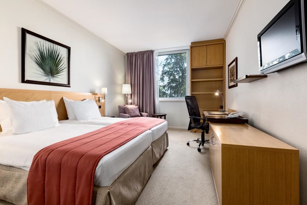 Hotel Nh West