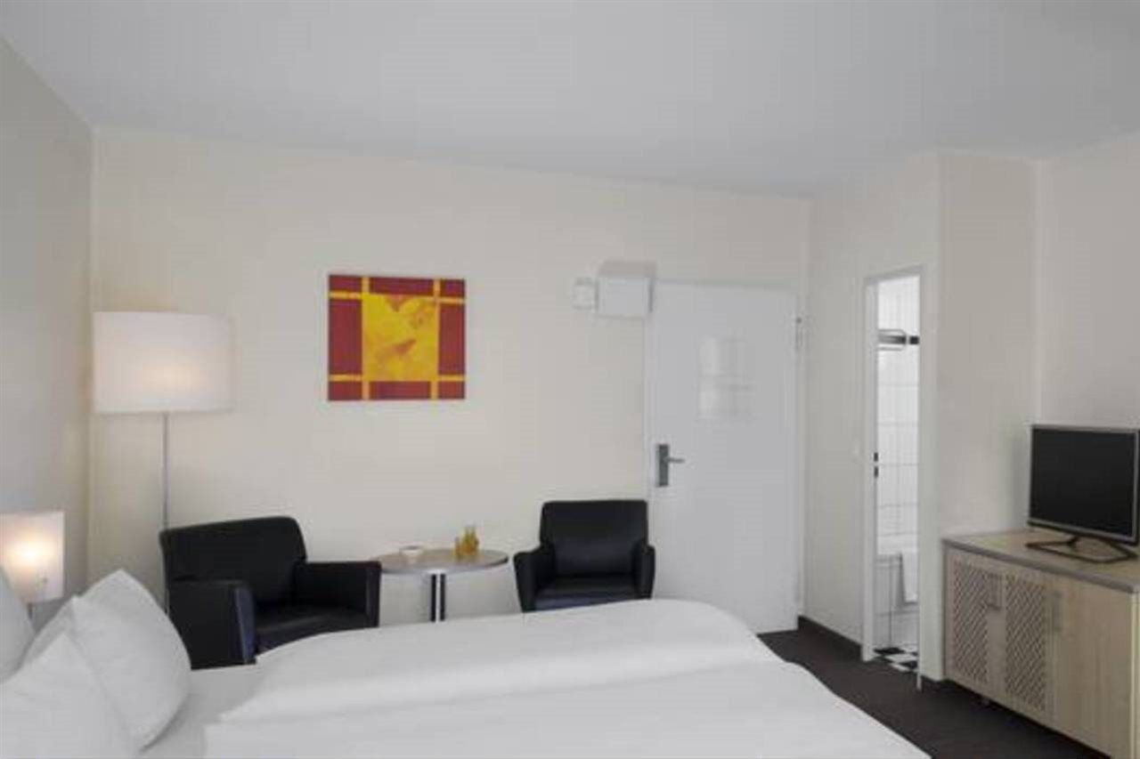 Hotel Nh West