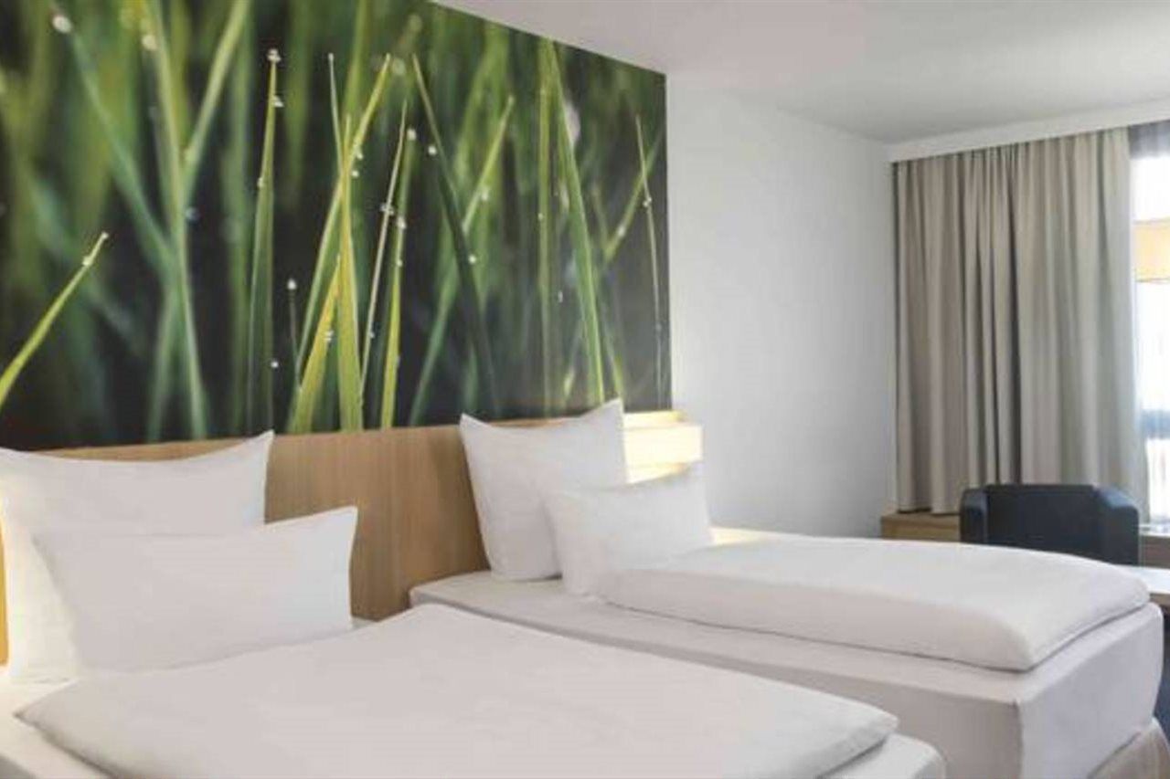 Nh West Hotel 4*