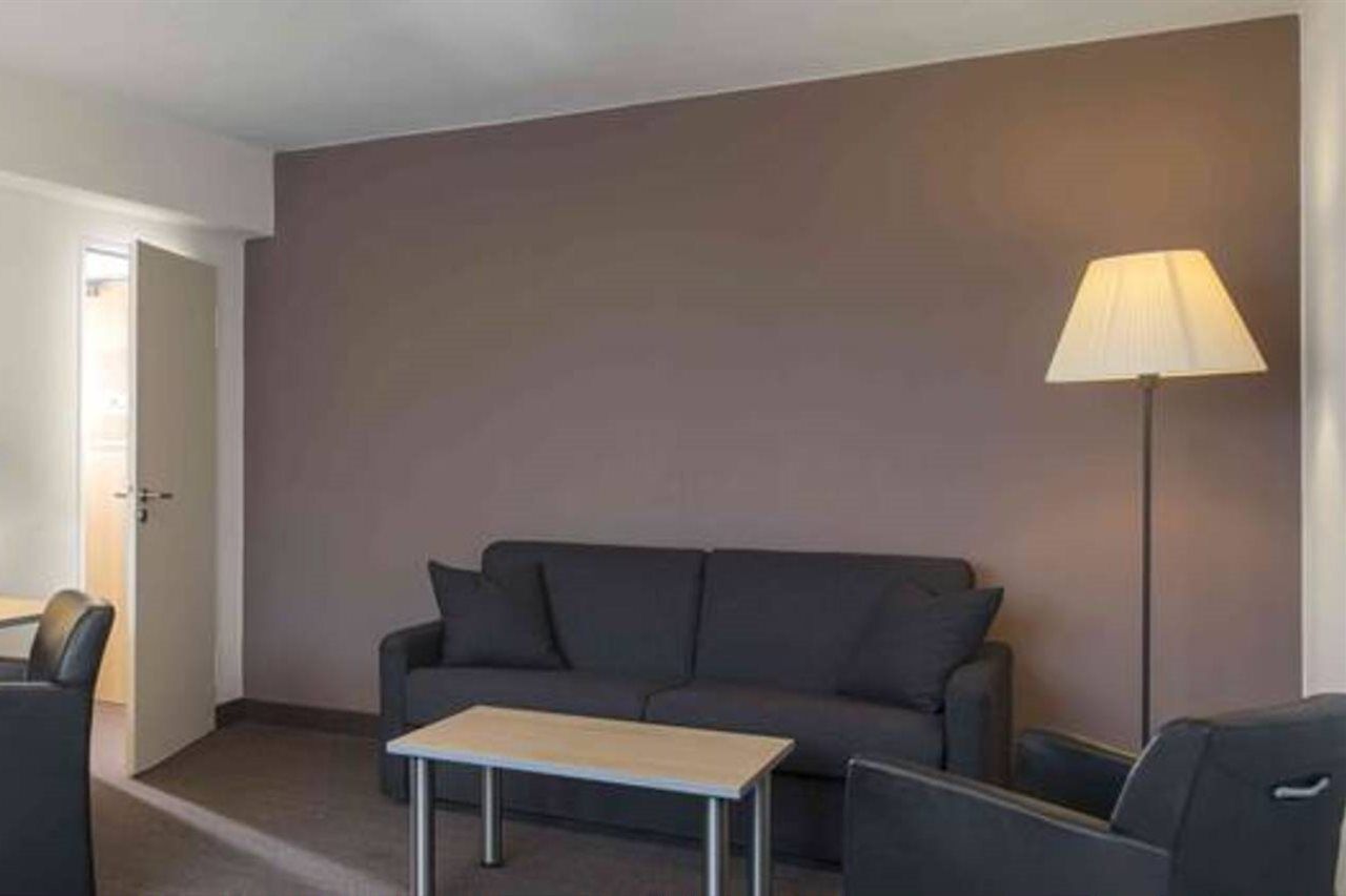 Hotel Nh West 4*